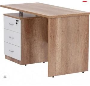 Wooden Office table , Thickness 10 mm , Size 4 x 2 x 2.5 Feet