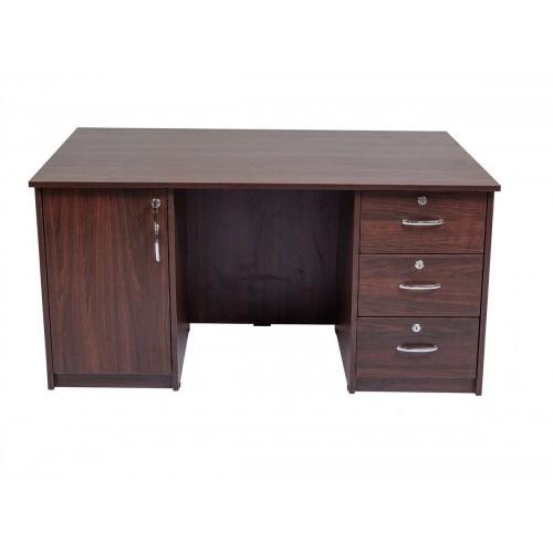 Wooden Office table , Thickness 10 mm , Size 4 x 2 x 2.5 Feet