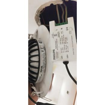 Philips Downlight, Model - DN295B Led 8S Psu, CCT - 4000K, Power 7W