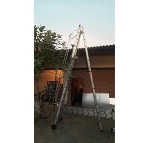 Folding Ladder With 4 Wheels, Thickness 3mm . Aluminum 6 Ft