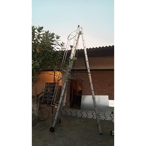 Aluminium Folding Ladder 6 Feet With 4 Wheels, Thickness 3mm