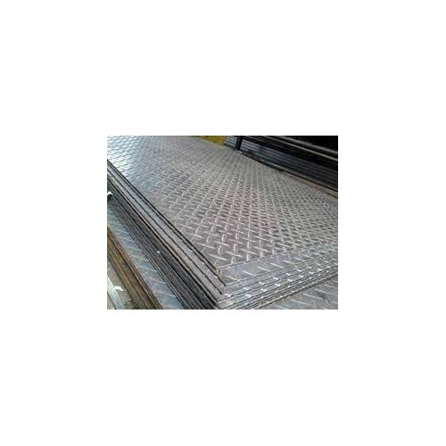 Checker Plate Lt Panel 6 MM, 8*4 ft