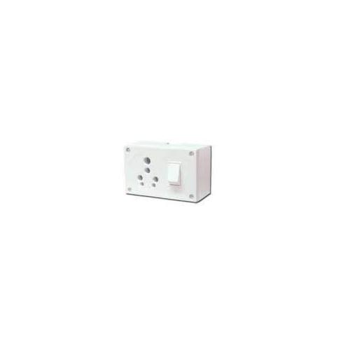 Goldmedal  One Switch Socket Combined With Junction Box (White) 240V 6 /16A 3 In One