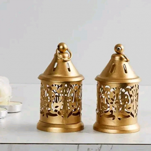 Brass Candle Stand With Gold Paint, Size - 12 X 8 Cm, Weight - 200Gm