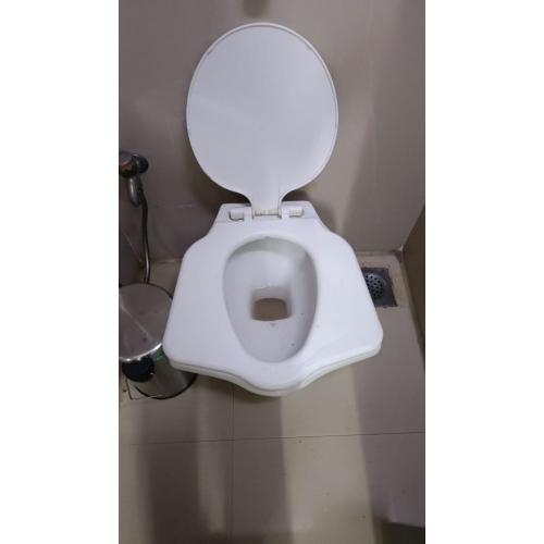 Cera Anglo Indian Toilet Seat Cover