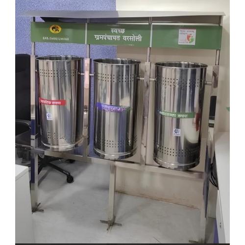 Trio Dustbin Out Area With Vinyl Print With Stand and Shed SS202 60 Ltrs X 3