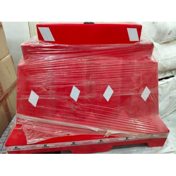 Road Safety Barricade Water Filled LLDPE Approx 15 Kg Size 980 X 650 MM