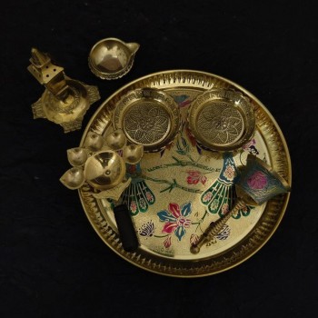Plate Brass 12 Inch Along With 2 Small Kumkuma Brass Bowl And 1 Small Diya Brass Lamp