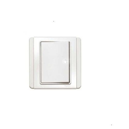 Schneider Neo 10AX 3 Gang 1 Way Switch White With White Fluorescent Indicator E3033H1FWWW