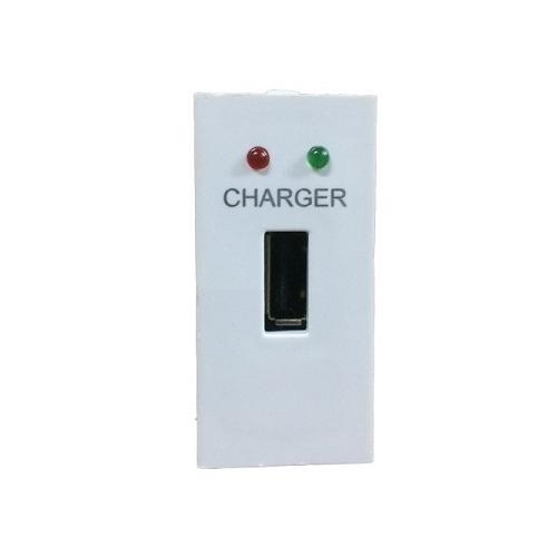 Cona 2A USB Charger Socket With Indicator, 14126