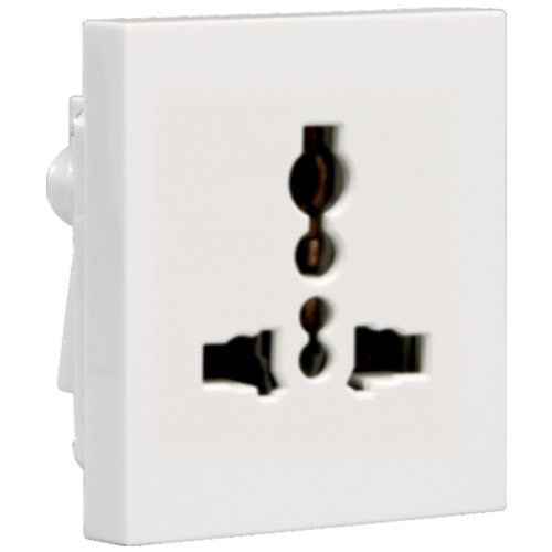 Crabtree Verona Series Universal Socket 6-13 A, ACVKUOW132