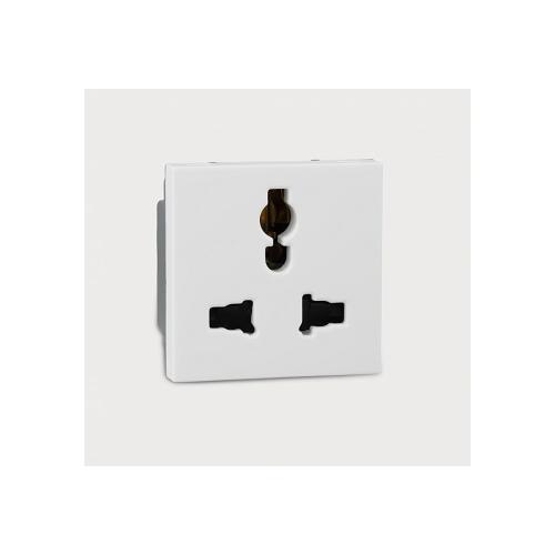 Legrand Myrius Multistandard Socket 6/10/13A, 6730 43