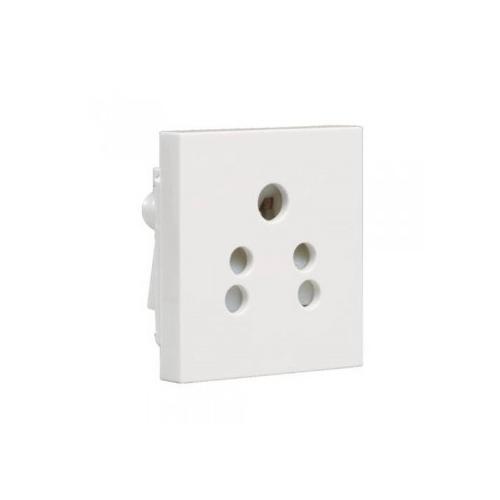Crabtree Athena 6A 5 Pin Shuttered Socket, ACAKPXW065