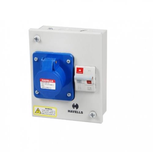 Havells 16A 2P+E Solution With Insulated Plug and Socket IP40, DHDPBDP016