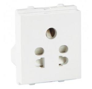 Crabtree Verona 6A 3 Pin Shuttered Socket With ISI Marking, ACVKSWW063