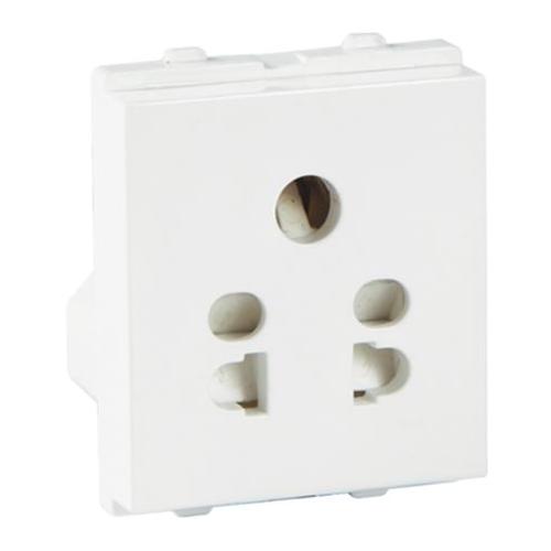 Crabtree Verona 6A 3 Pin Shuttered Socket With ISI Marking, ACVKSWW063