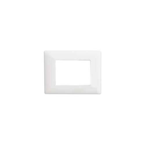 Crabtree Verona Cover Plate 3M, ACVPPCWV03 (White)