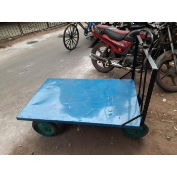 MS Platform Trolley 4 Sides Railing Foldable Handle with Heavy Duty Pu Trolley with Bearing Lockable Type Weight Capacity: 500 Kg, Size-4 x 2.5 Feet
