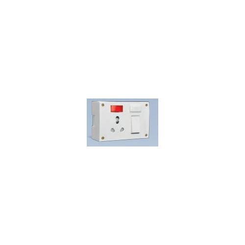 Anchor Penta White 6A/16A, Capton, 5-In-1 Combined with Box and 4 Fixing Holes 240V 50Hz, Urea Back Piece, 39984