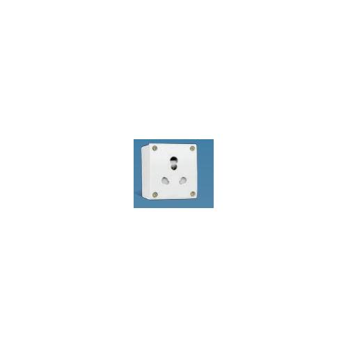 Anchor Anchor Penta 6A/16A Uni Socket With Box 50966 240V 50Hz, White