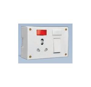 Anchor Penta Ivory 6A/16A Capton, 5-In-1 with Box and 4 Fixing Holes 240V 50Hz, Urea Back Piece, 50984