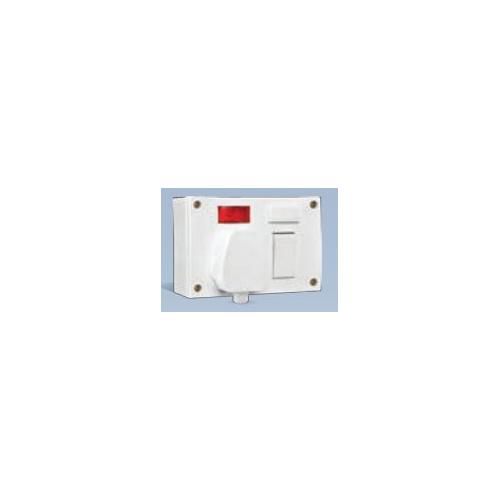 Anchor Penta Ivory 6A/16A Capton, 5-In-1 with Box & 16A ISI Plug and 4 Fixing Holes 240V 50Hz, 51351