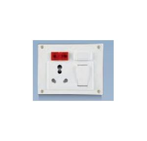 Anchor Penta White 6A/16A Euro Capton, 5-In-1 with 4 Fixing Holes 240V 50Hz, 38580