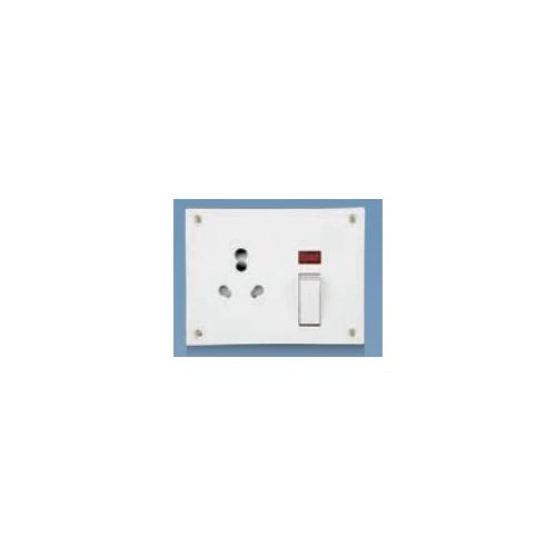 Anchor Penta White Capton 6A/16A S.S. Combined with Neon Indicator 240V 50Hz, 38794